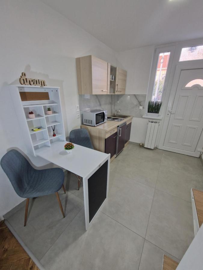 B-Tim Apartment Velika Gorica Buitenkant foto