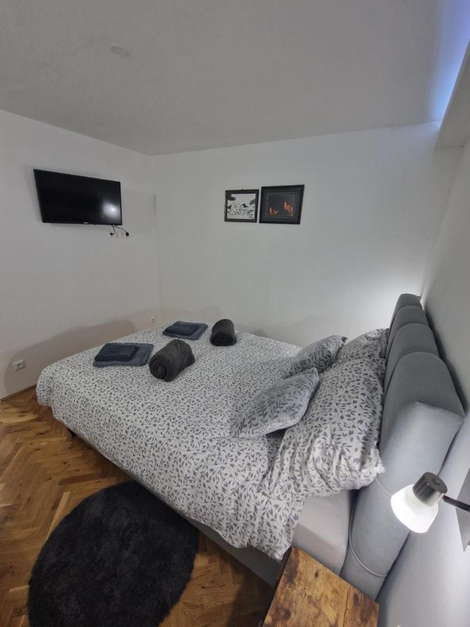 B-Tim Apartment Velika Gorica Buitenkant foto